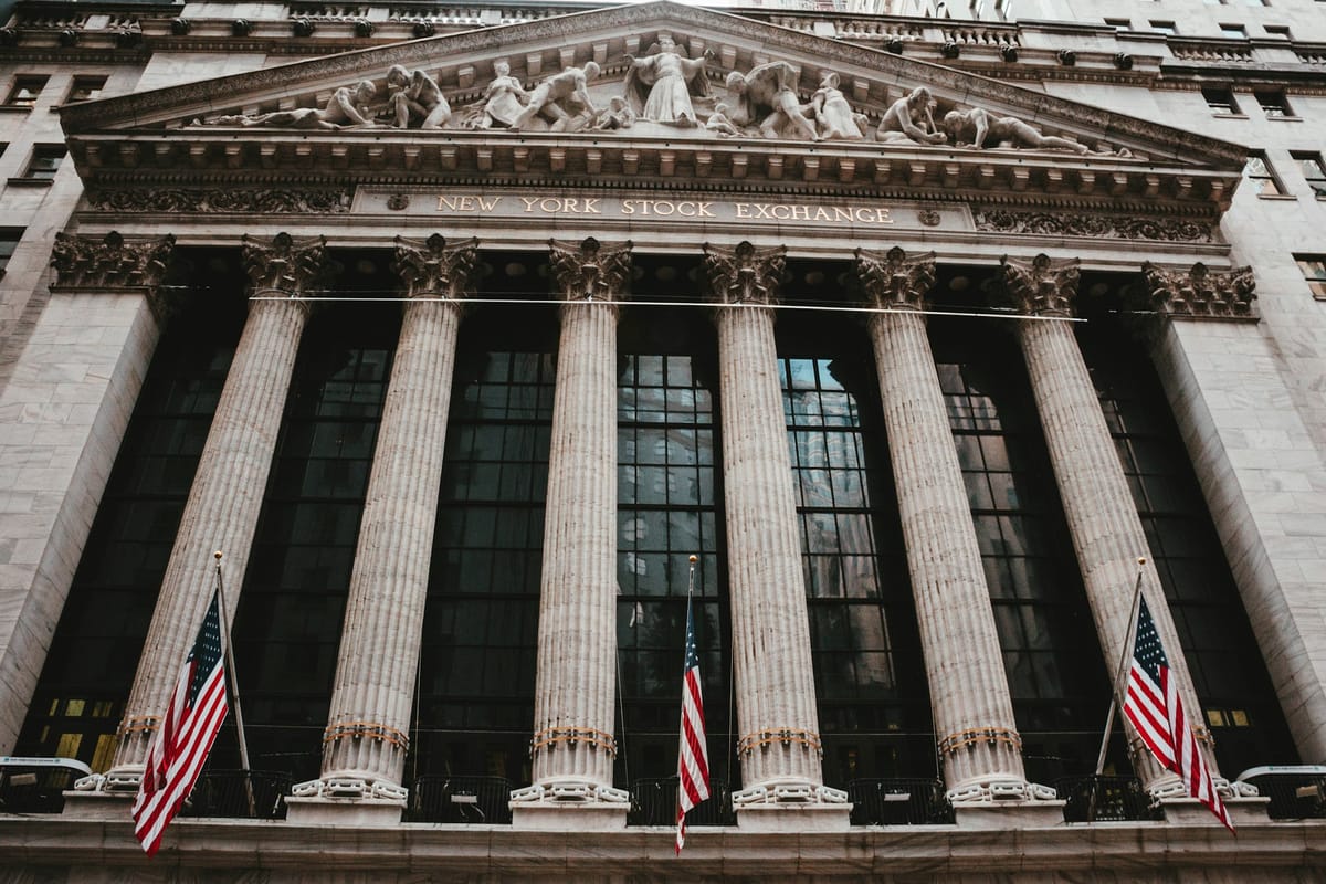 How Trump’s Tariffs Influence the Stock Market Post feature image